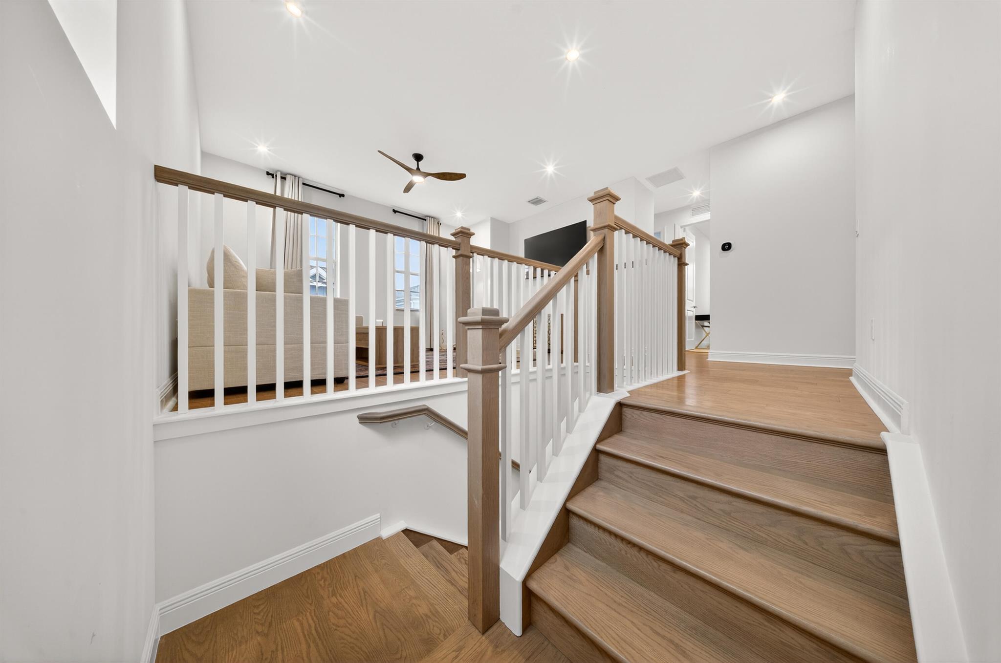 NEWFIELD CROSSROADS PHASE - Residential Lease