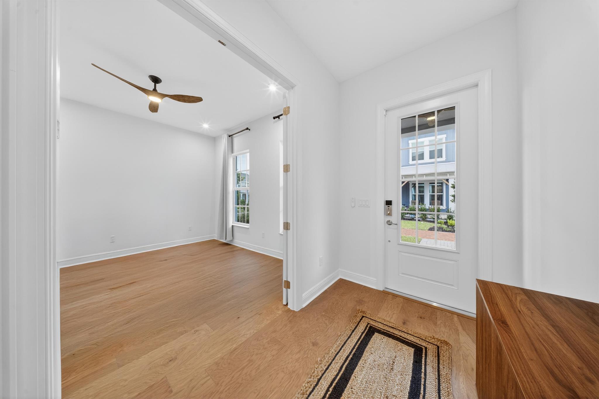 NEWFIELD CROSSROADS PHASE - Residential Lease