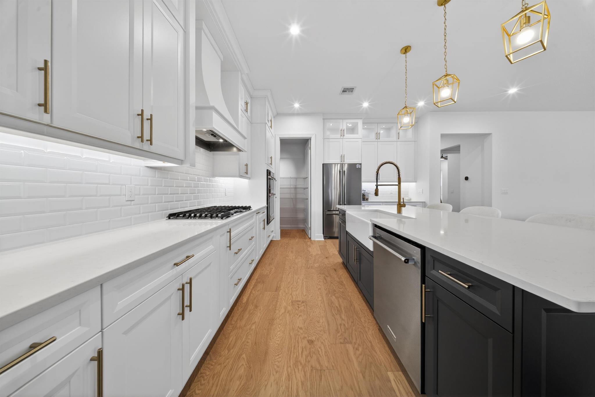 NEWFIELD CROSSROADS PHASE - Residential Lease