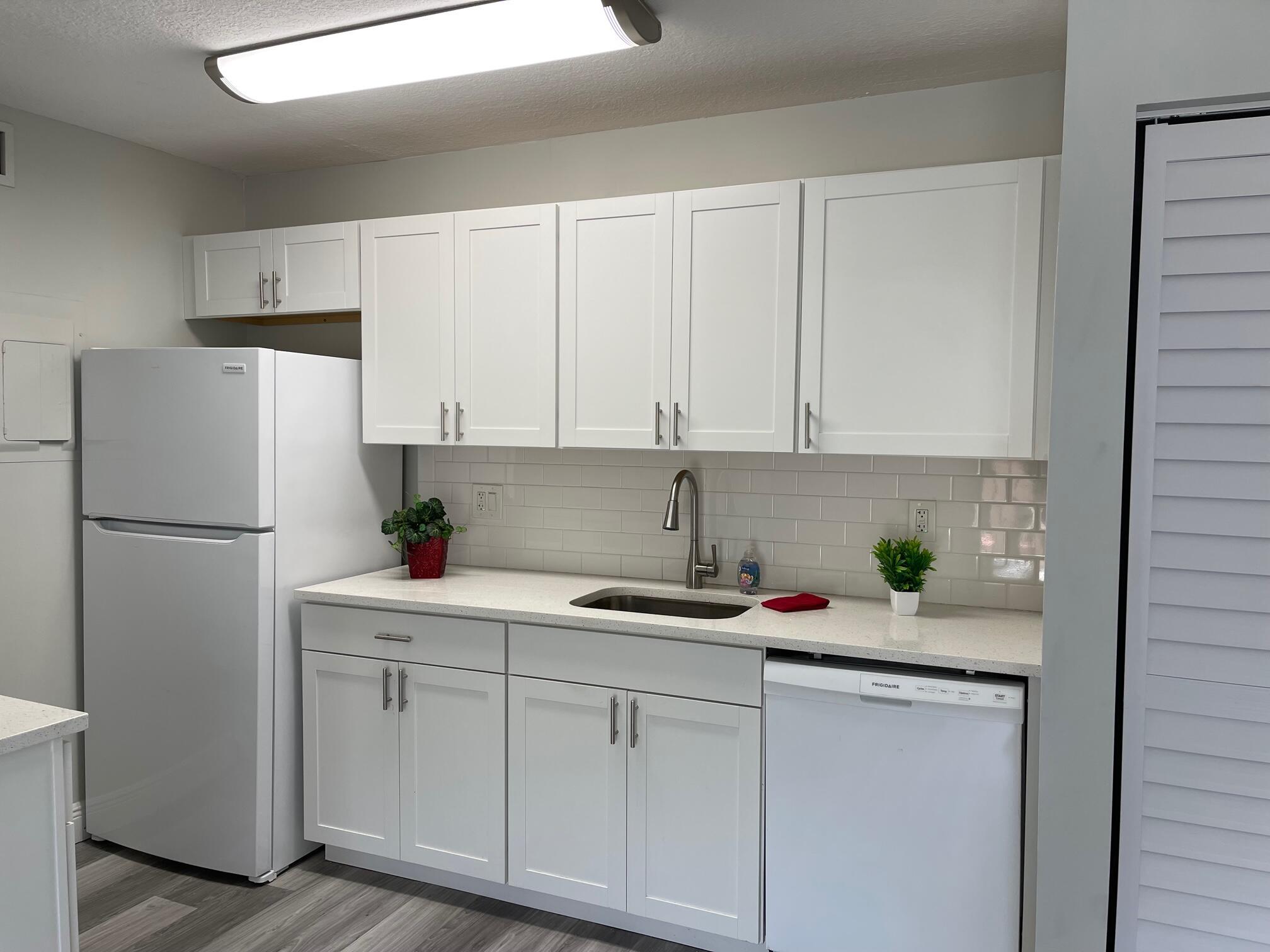 EDEN PLACE - Residential