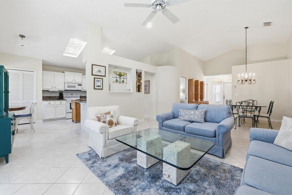 Photo of 15187 Oak Chase Court, Wellington, FL 33414 (MLS # B26016685)