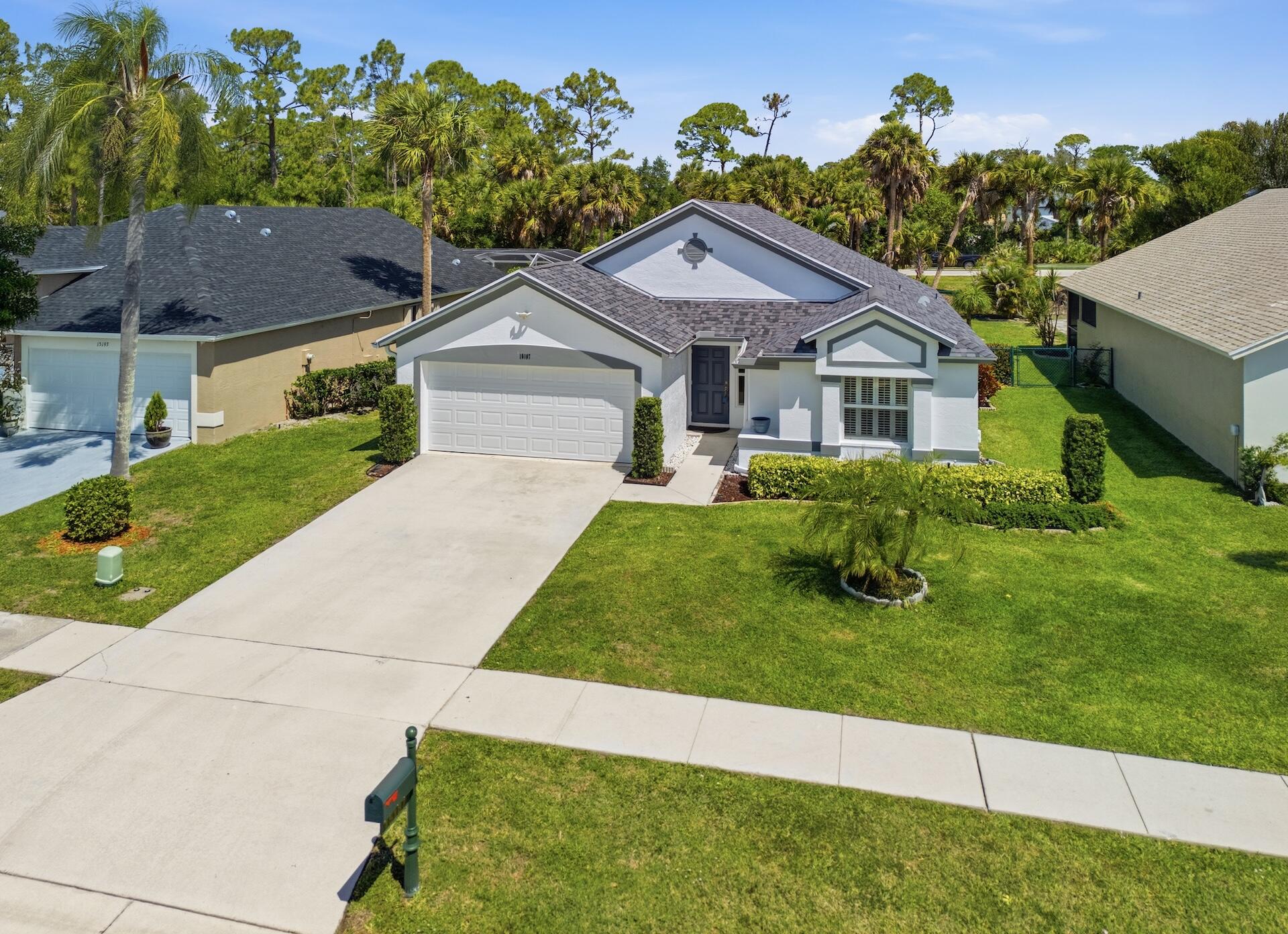 BINKS FOREST OF THE LANDINGS AT WELLINGTON 4 - Residential