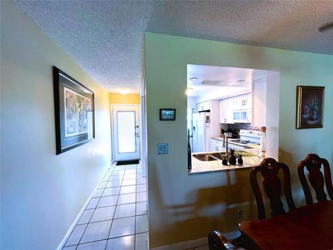 Condominium in Coconut Creek FL 2801 Victoria Way Way 23.jpg