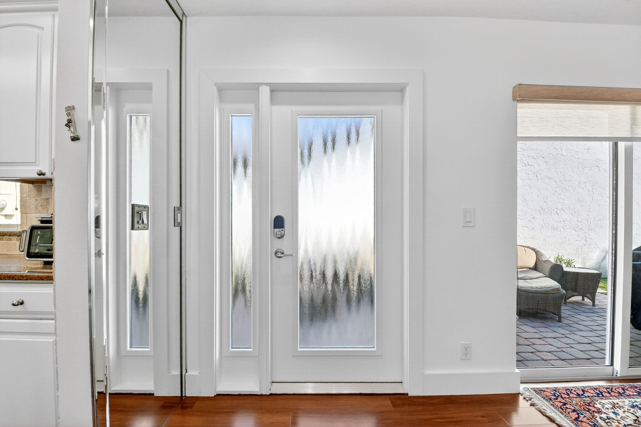 MIRROR LAKES 2 - Residential