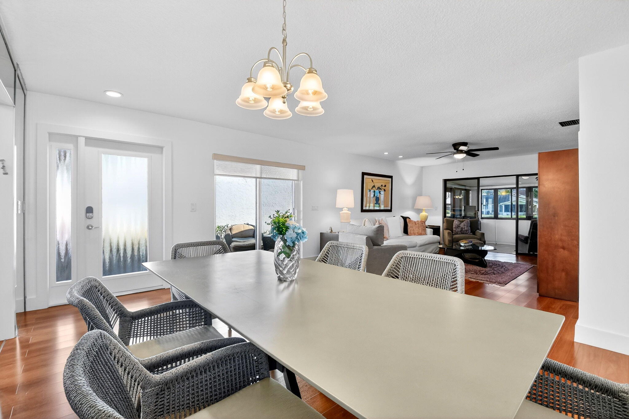 MIRROR LAKES 2 - Residential