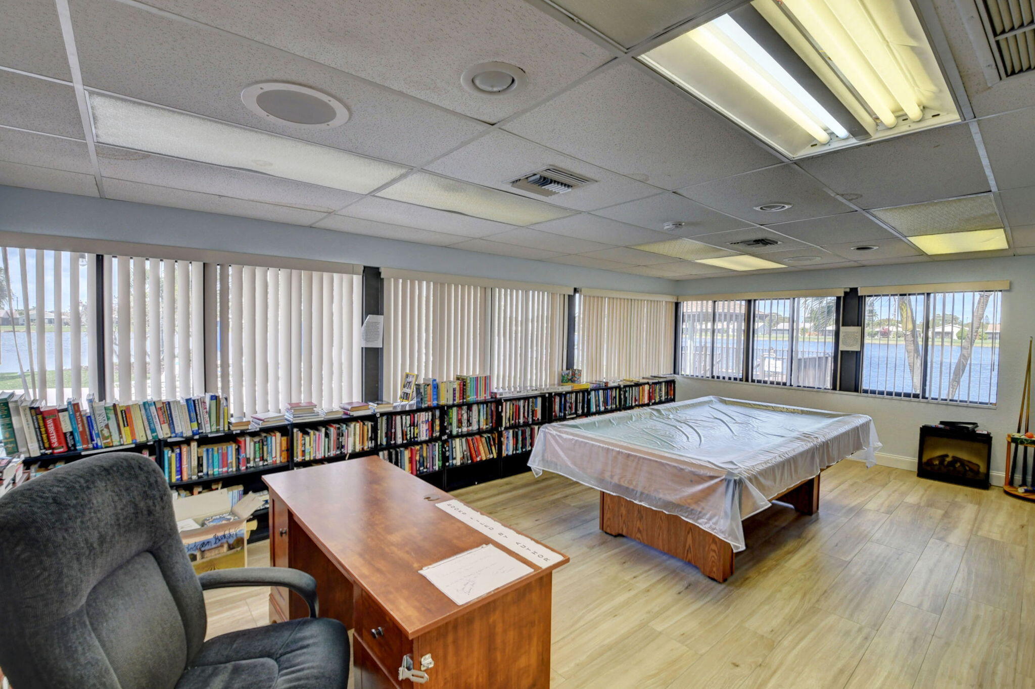 MIRROR LAKES 2 - Residential