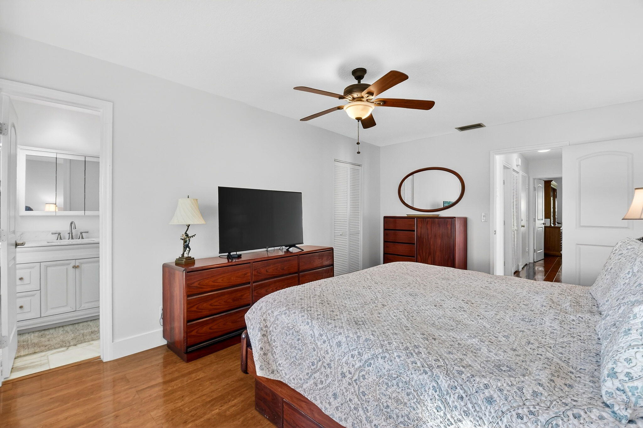 MIRROR LAKES 2 - Residential