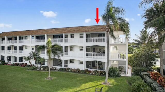 Photo of 111 Shore Court #301, North Palm Beach, FL 33408 (MLS # B26076727)