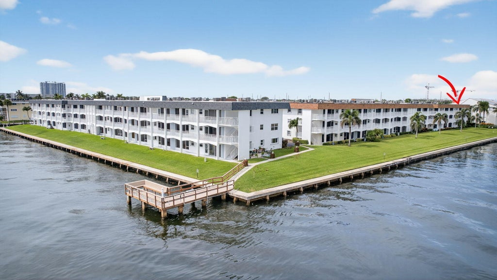 Photo of 111 Shore Court #301, North Palm Beach, FL 33408 (MLS # B26076727)