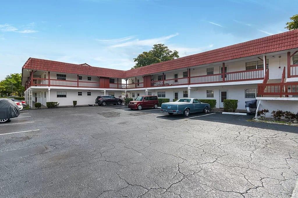 WOODBRIDGE CONDO - Residential