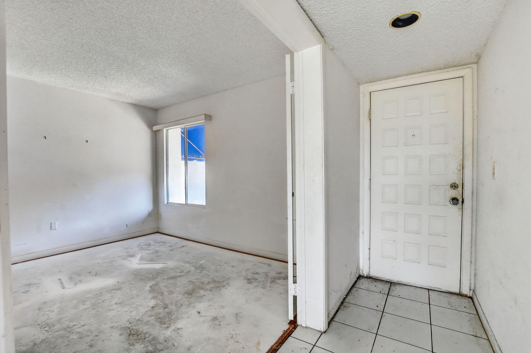 280 NW 67th Street B203