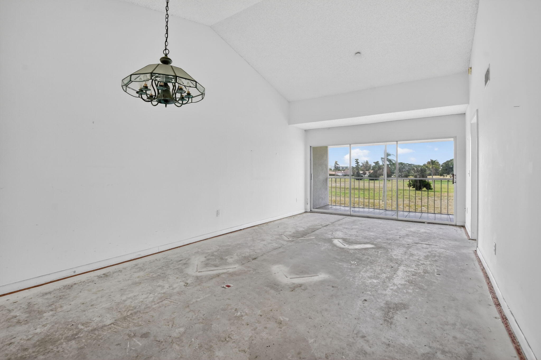 280 NW 67th Street B203