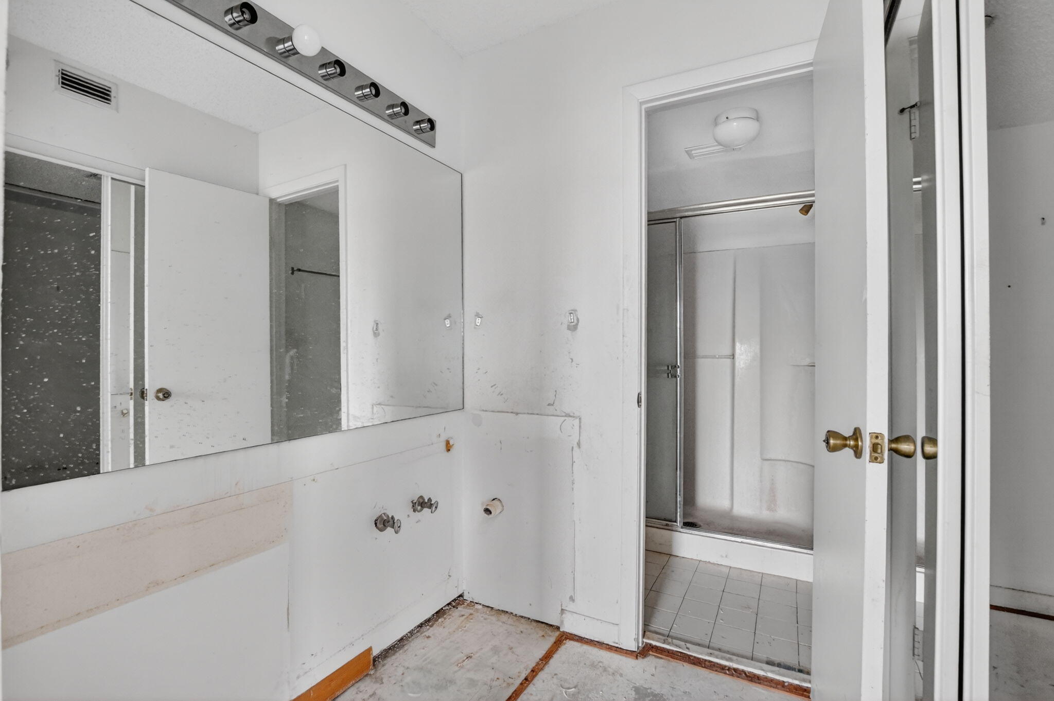 SAN DE VANCE GOLF & TENNIS CLUB CONDO - Residential