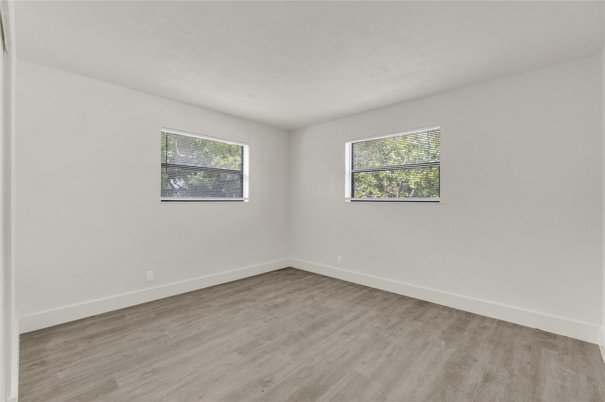 Forward Sub Two 64-30 B - Residential