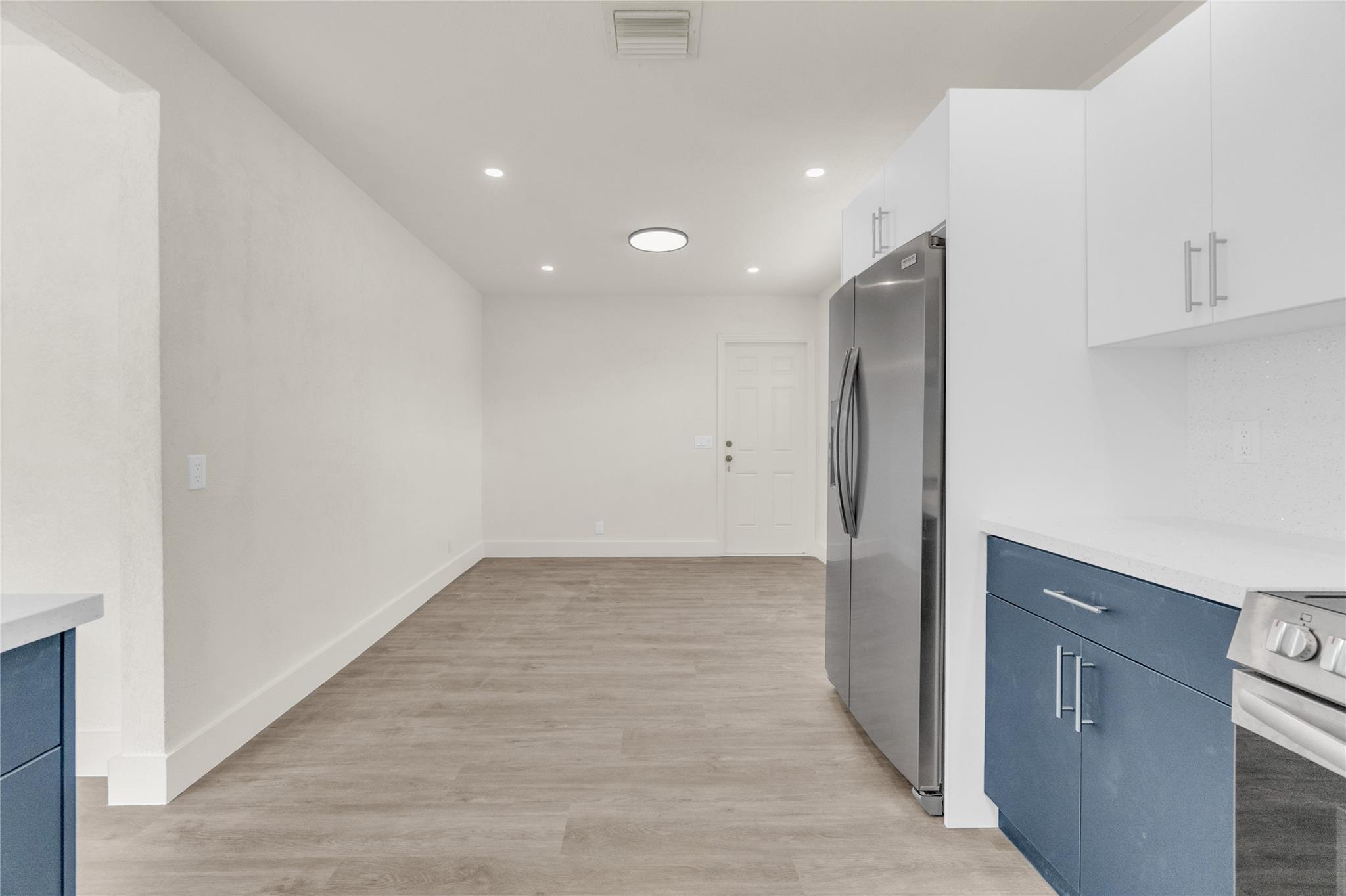 Forward Sub Two 64-30 B - Residential