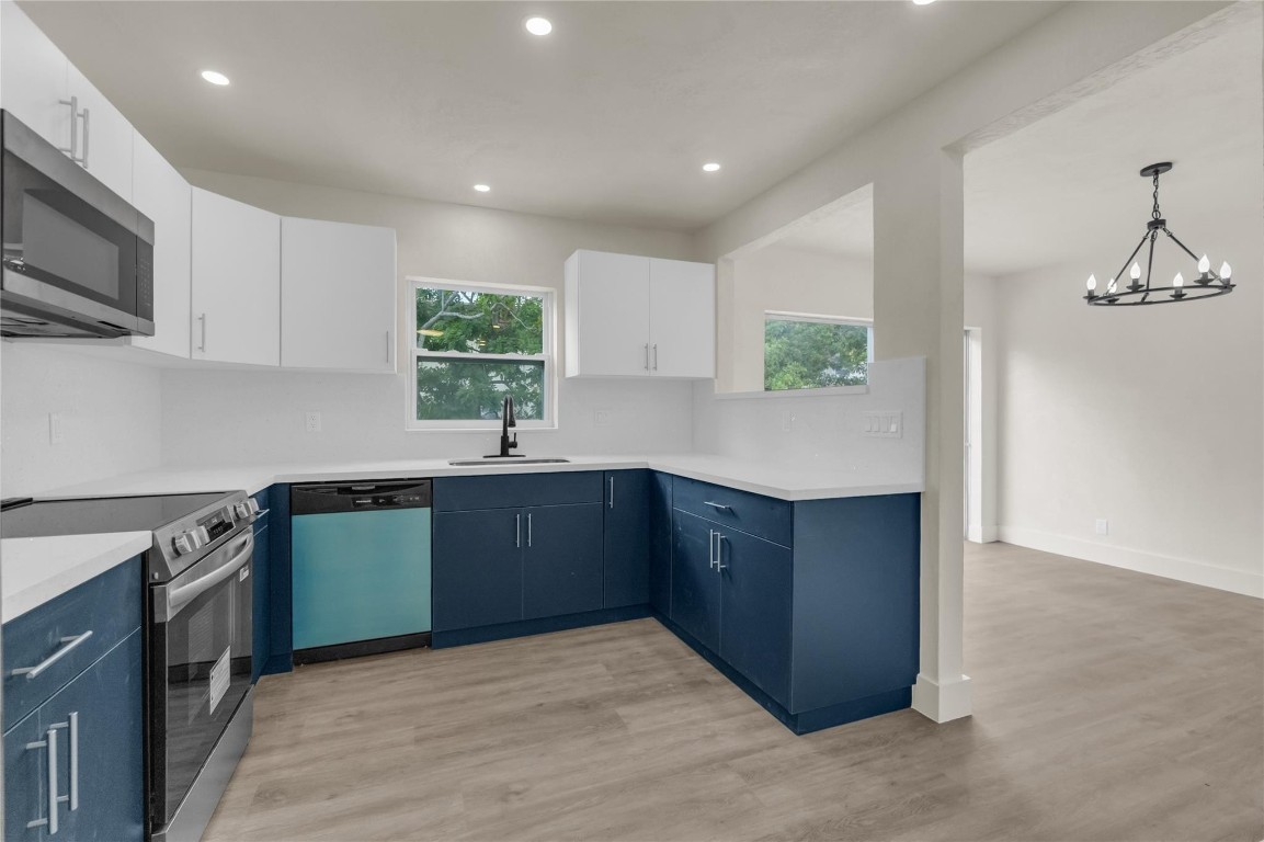 Forward Sub Two 64-30 B - Residential