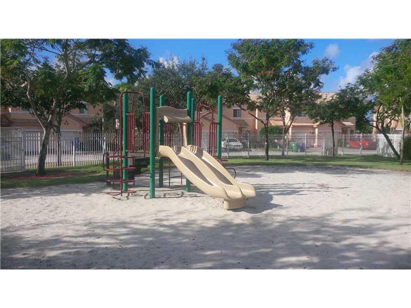 UNIVERSITY PARK - Residential Lease