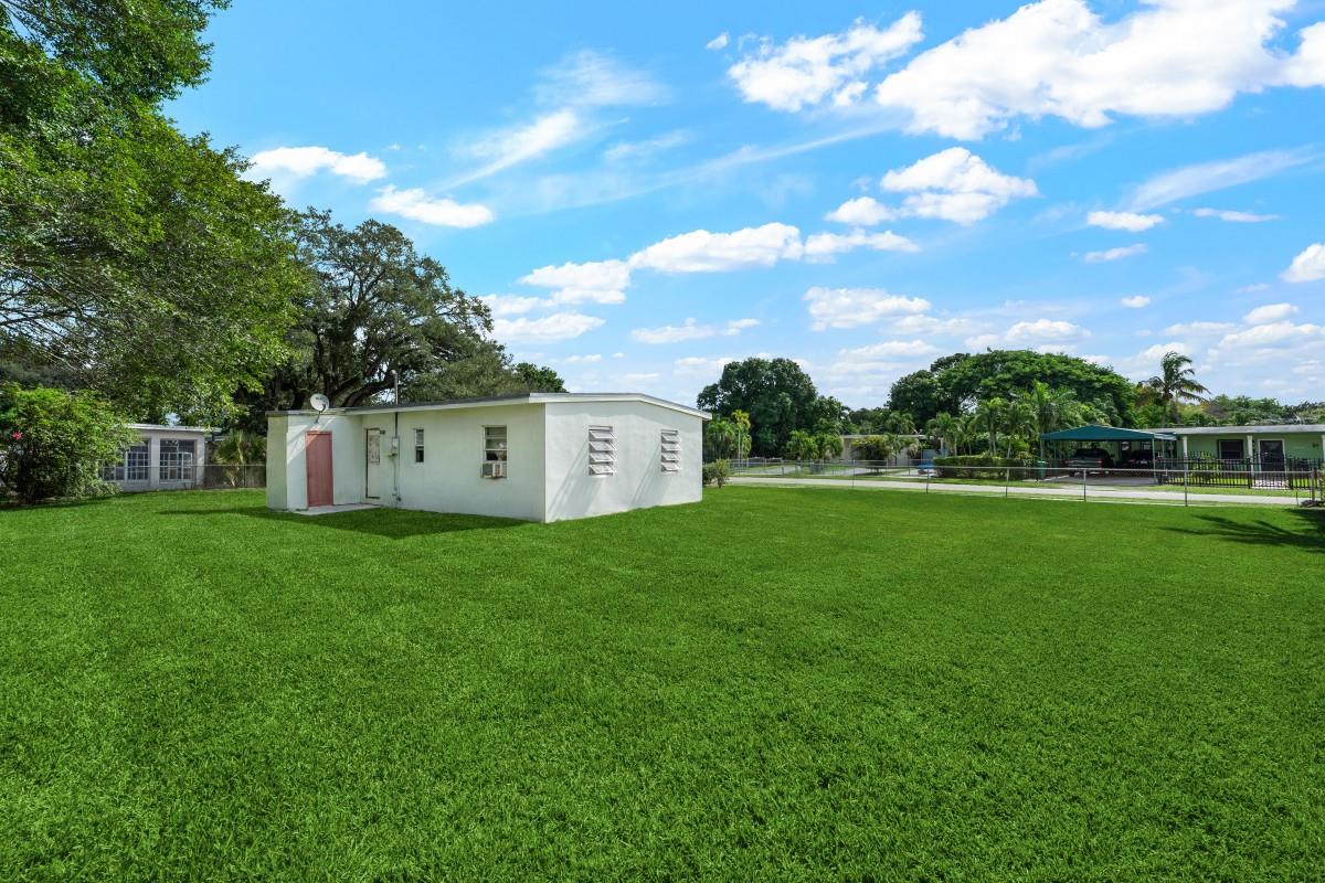 Bunche Park - Residential