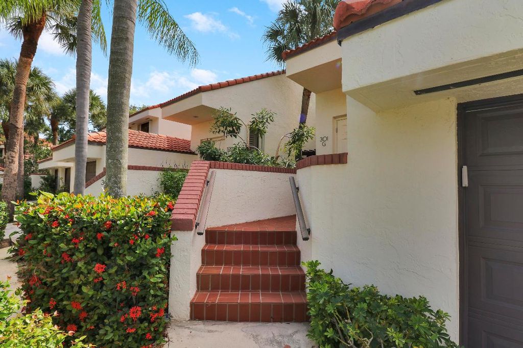 Photo of 301 Sea Oats Drive #G, Juno Beach, FL 33408 (MLS # R10904551)