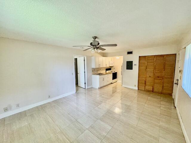 HIDDEN FOREST CONDO - Residential Lease