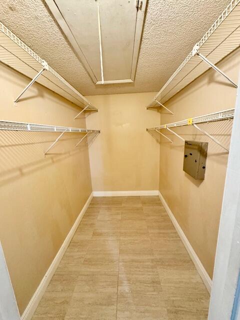 HIDDEN FOREST CONDO - Residential Lease