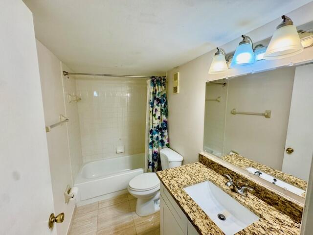 HIDDEN FOREST CONDO - Residential Lease