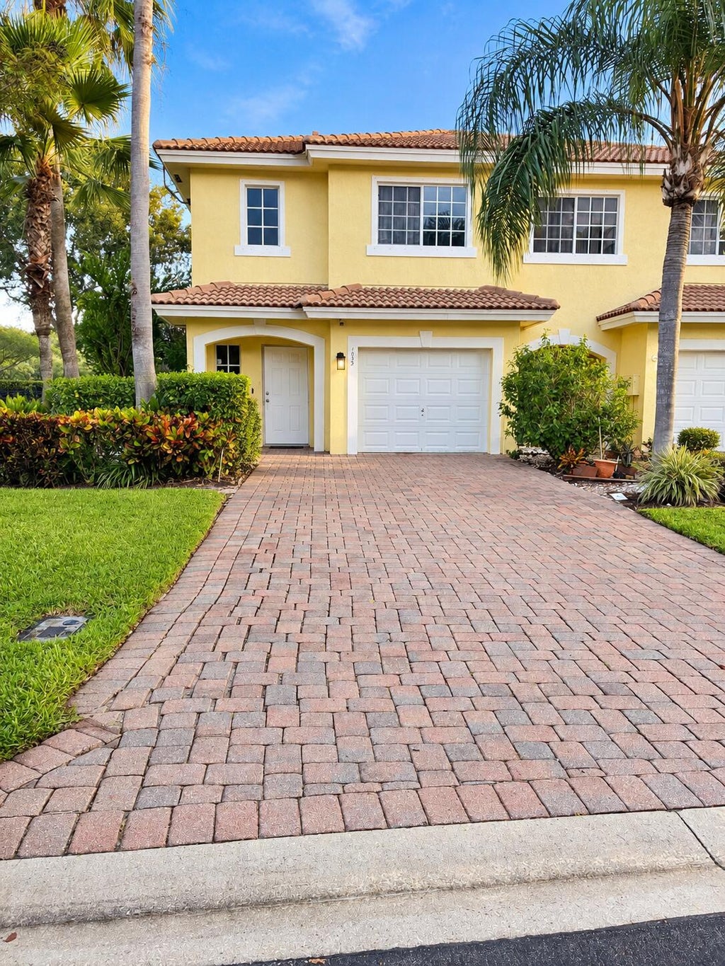 Photo of 1035 Imperial Lake Road, West Palm Beach, FL 33413 (MLS # B26081459)