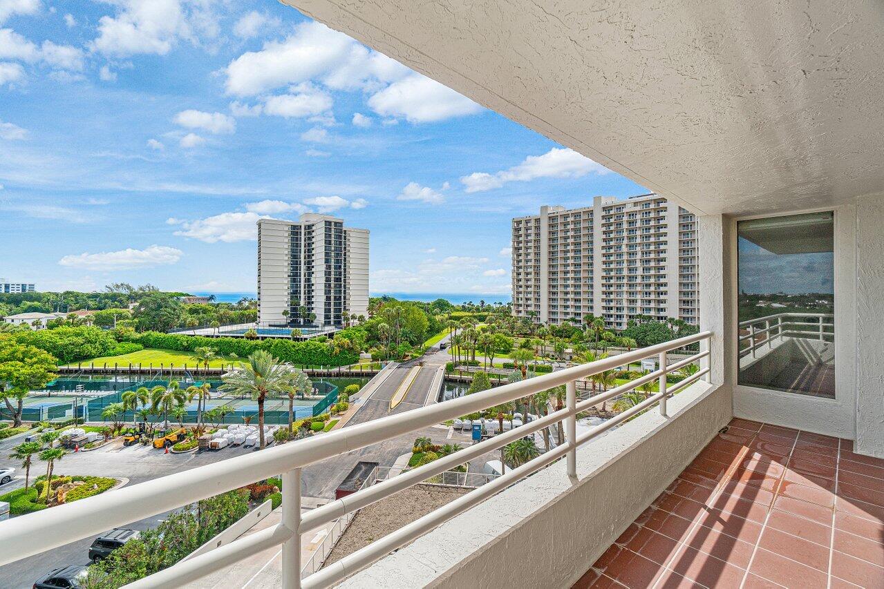 SEA RANCH CLUB OF BOCA - Residential