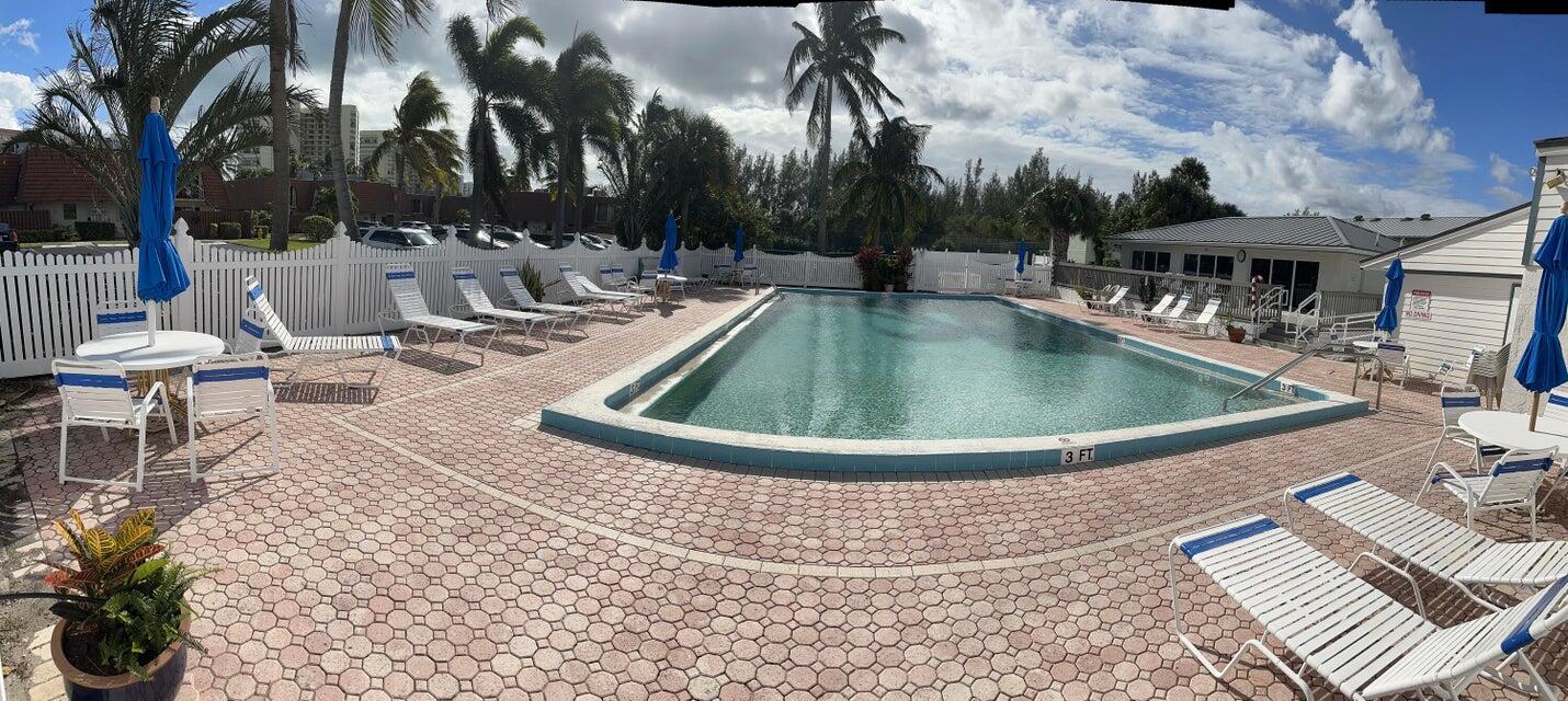 ISLAND VILLAGE PHASE II - Residential