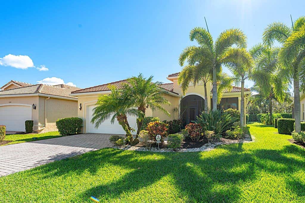 Photo of 8346 Cloud Peak Drive, Boynton Beach, FL 33473 (MLS # R11067098)