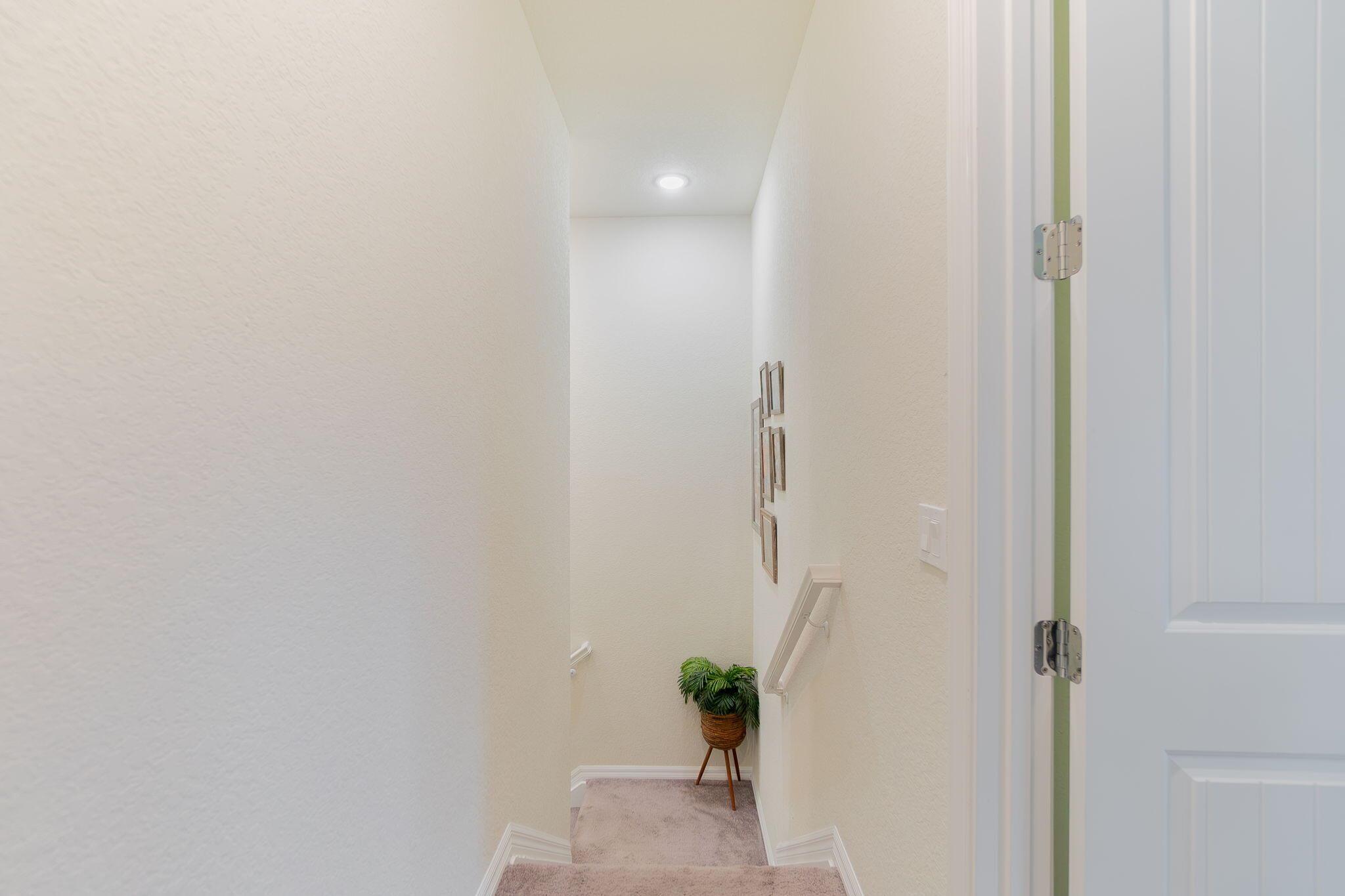 FIELDS AT GULFSTREAM POLO - Residential Lease