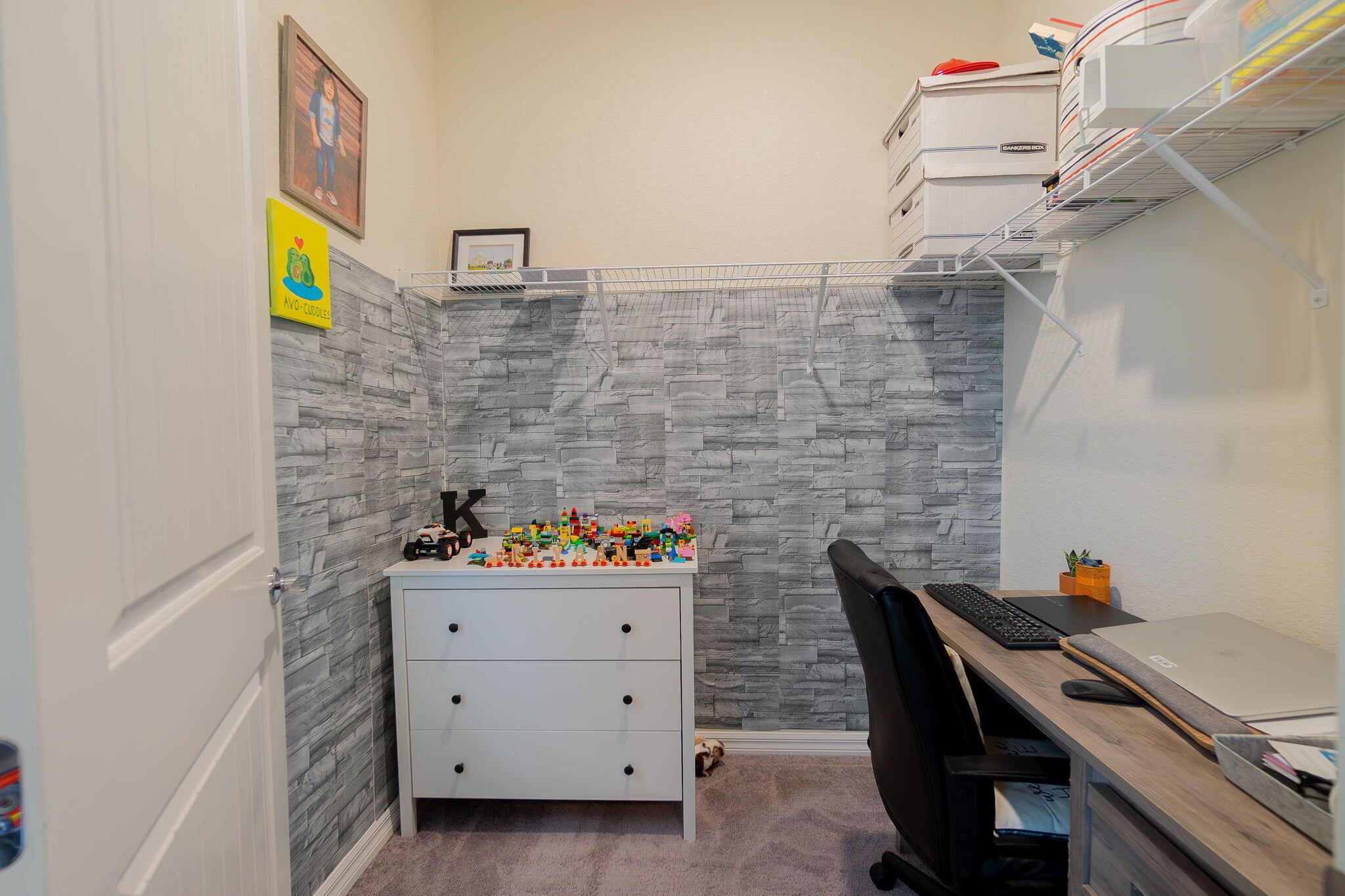 FIELDS AT GULFSTREAM POLO - Residential Lease