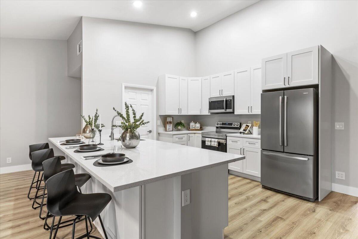 1033 Siena Oaks Circle W