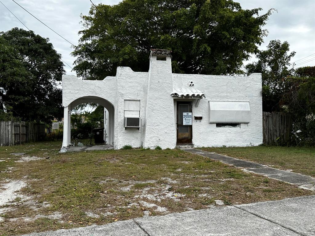 Investors/Landlords!!!!...Great opportunity If your looking for a fix and flip or a buy & hold that has equity...Great location with huge potential...Cash only due to condition...property needs a full rehab.