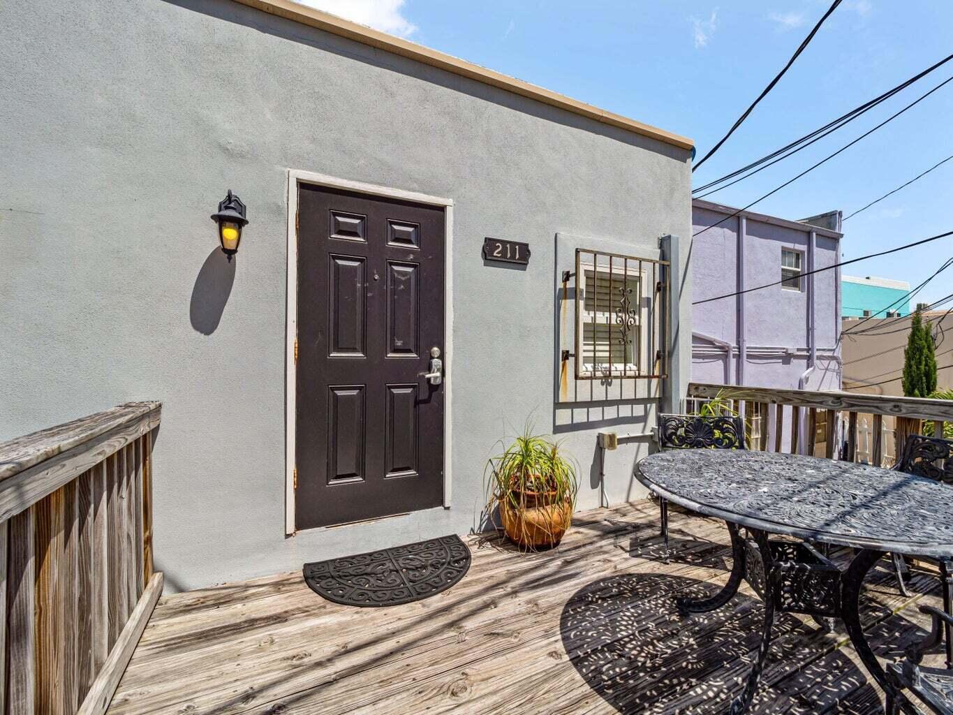 M A TYLER RESUBDIVISION O - Residential Lease