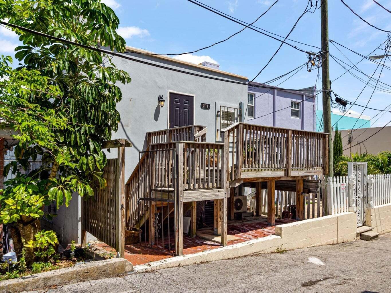 M A TYLER RESUBDIVISION O - Residential Lease