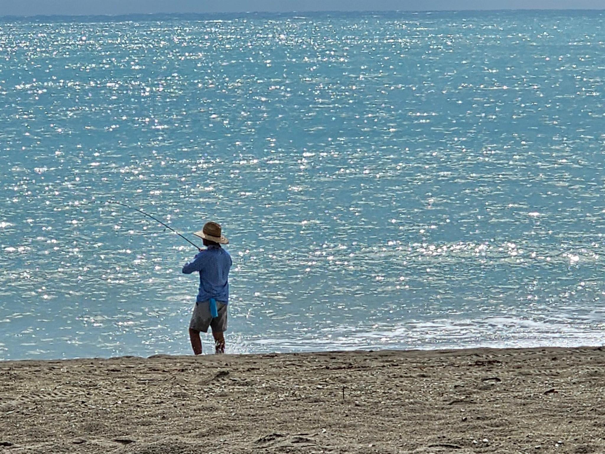 TROPICAL BEACH - Residential Lease