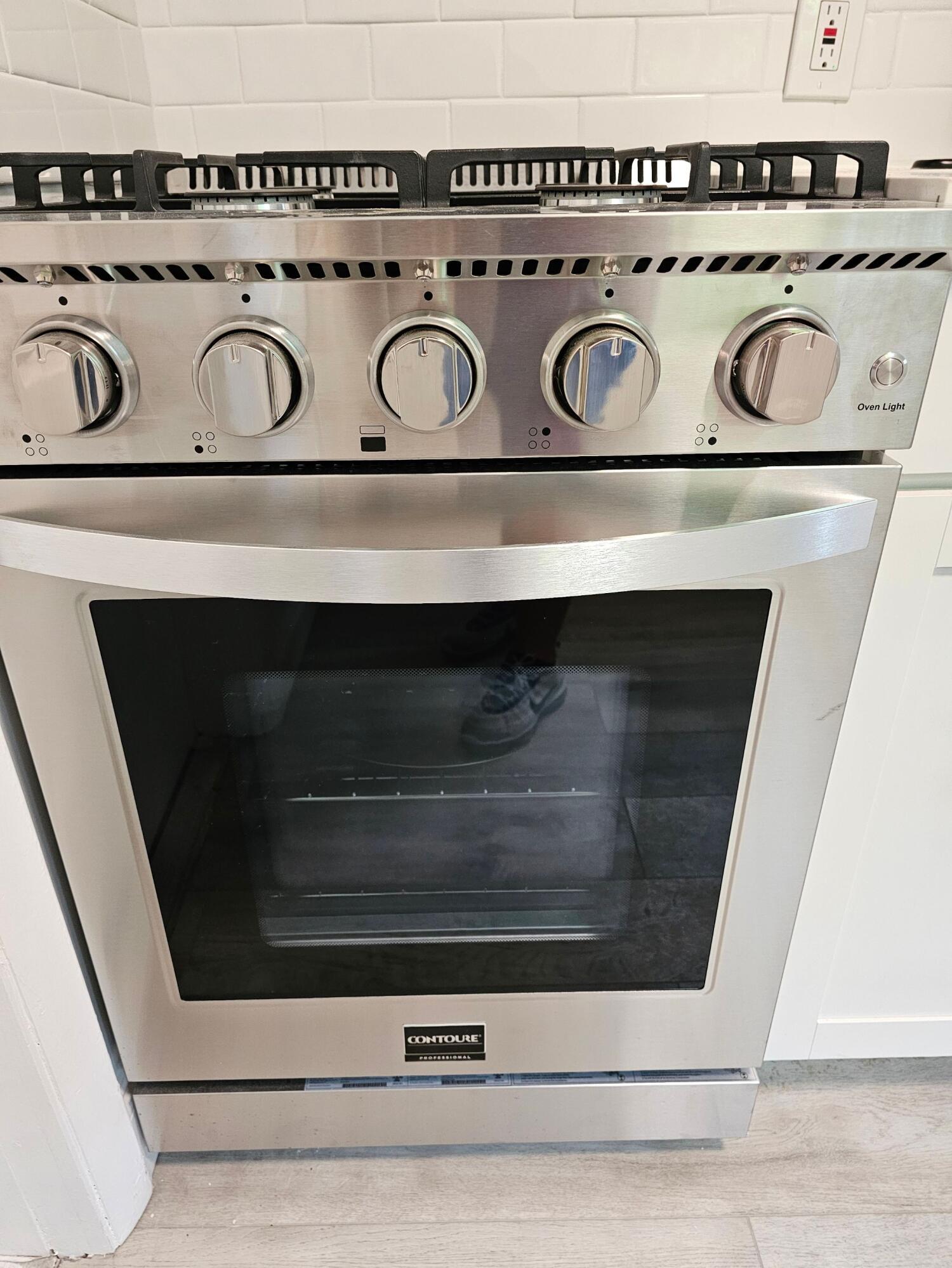 TROPICAL BEACH - Residential Lease