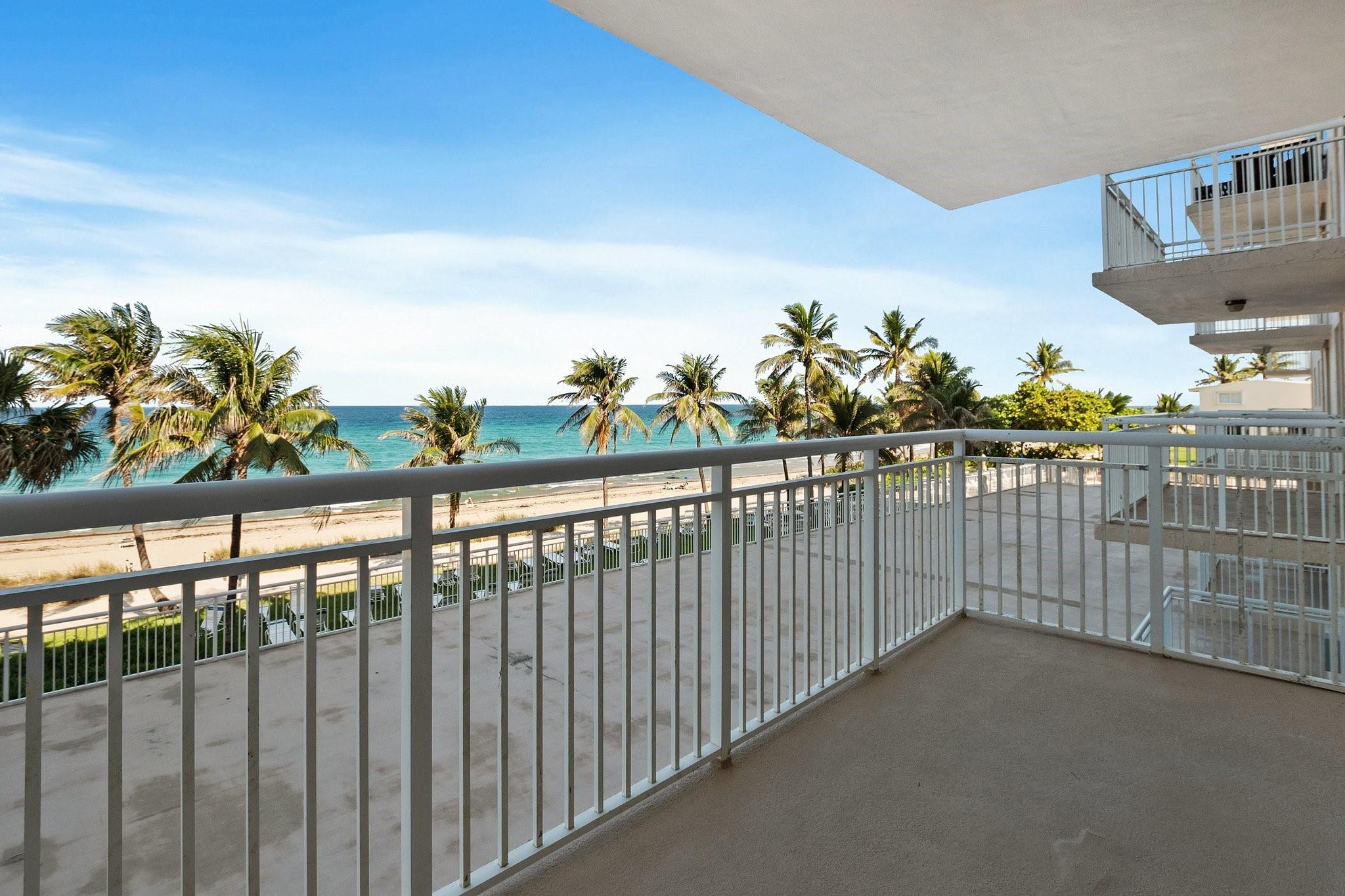 Hillsboro Le Baron Condo - Residential Lease