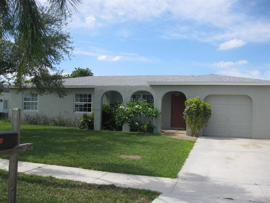 Photo of 11058 Delta Circle, Boca Raton, FL 33428 (MLS # R10721542)