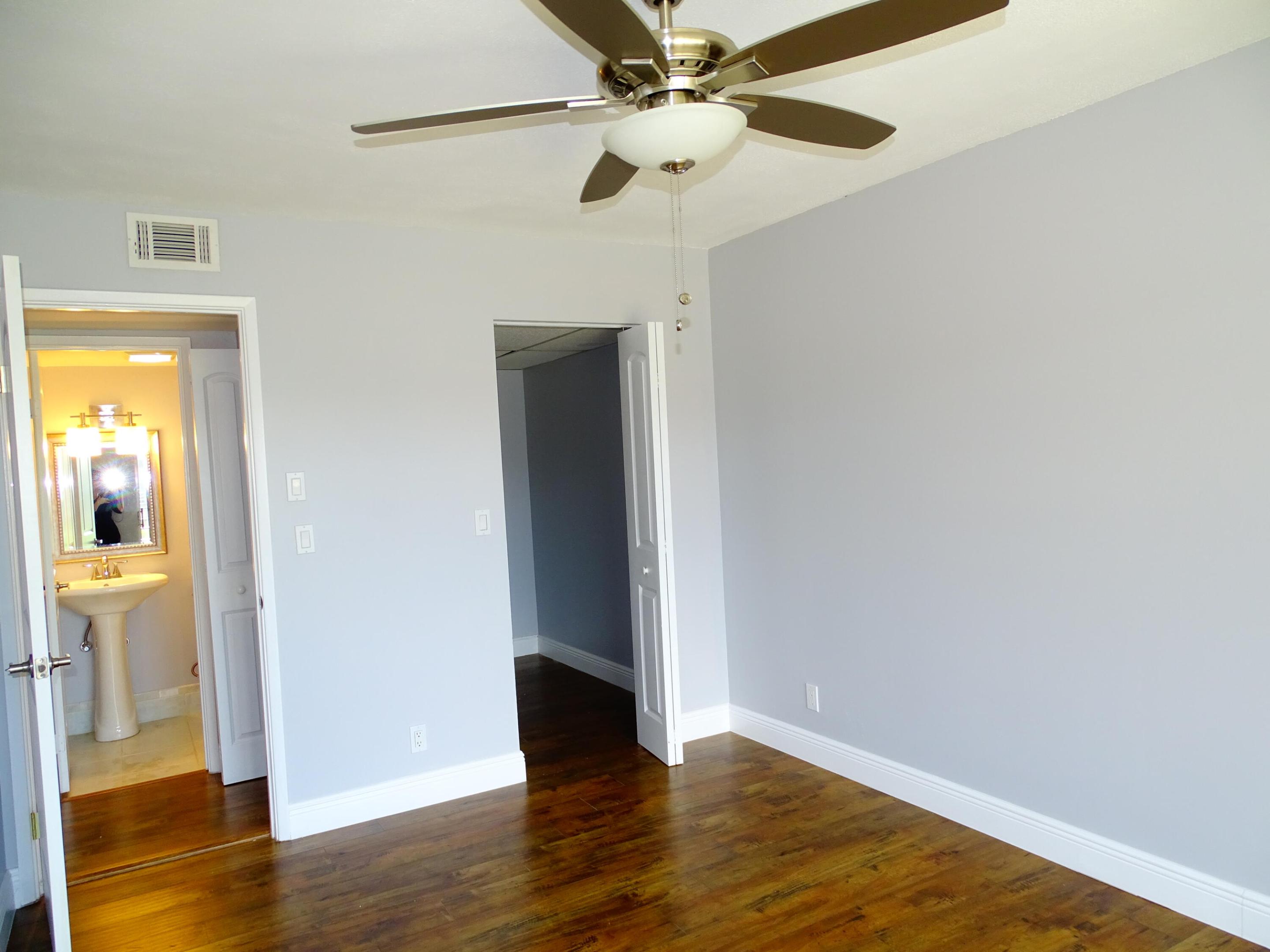 VILLAGE GREEN 4 CONDO - Residential Lease