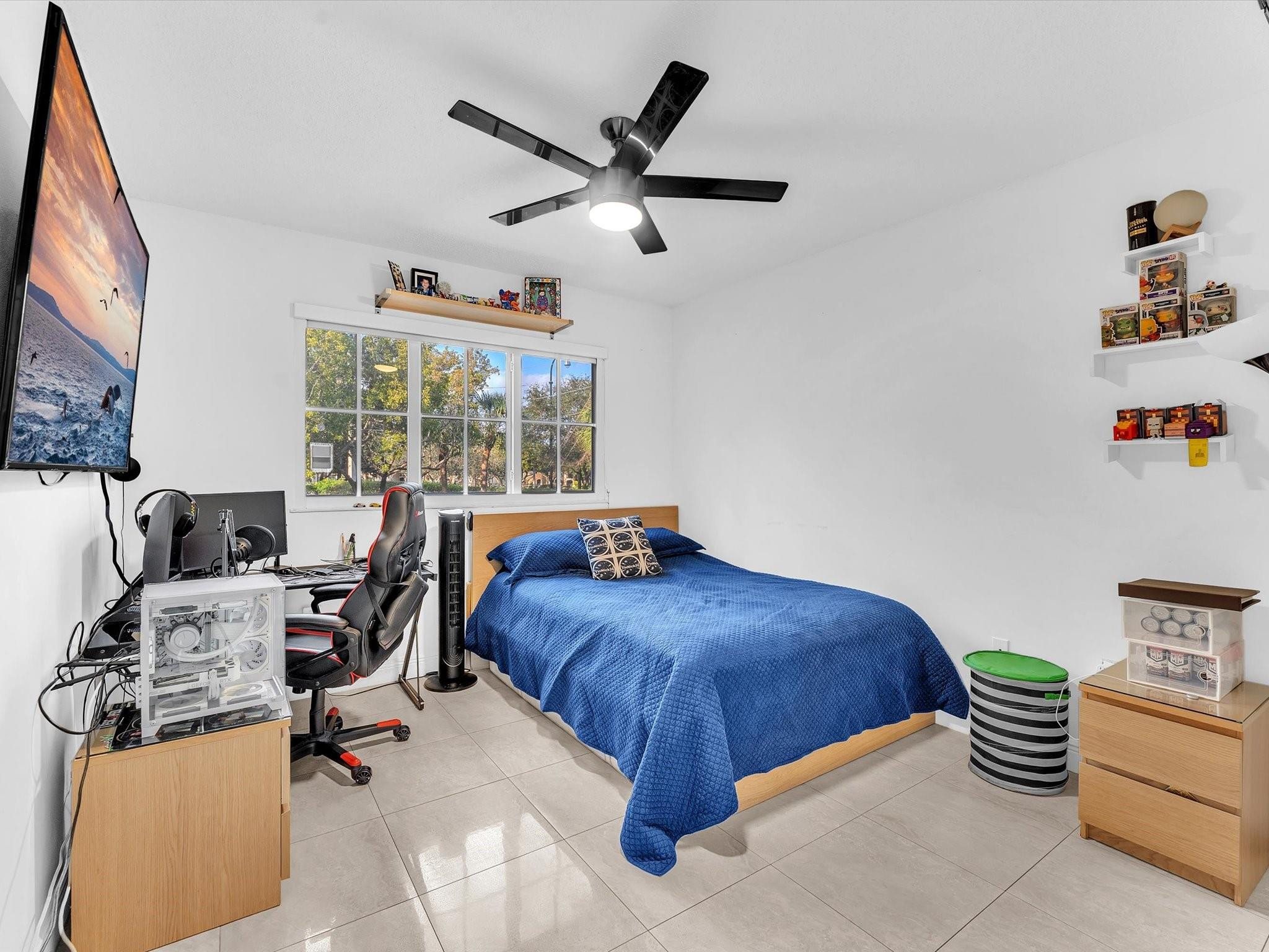 AVENTINE AT MIRAMAR - Residential Lease