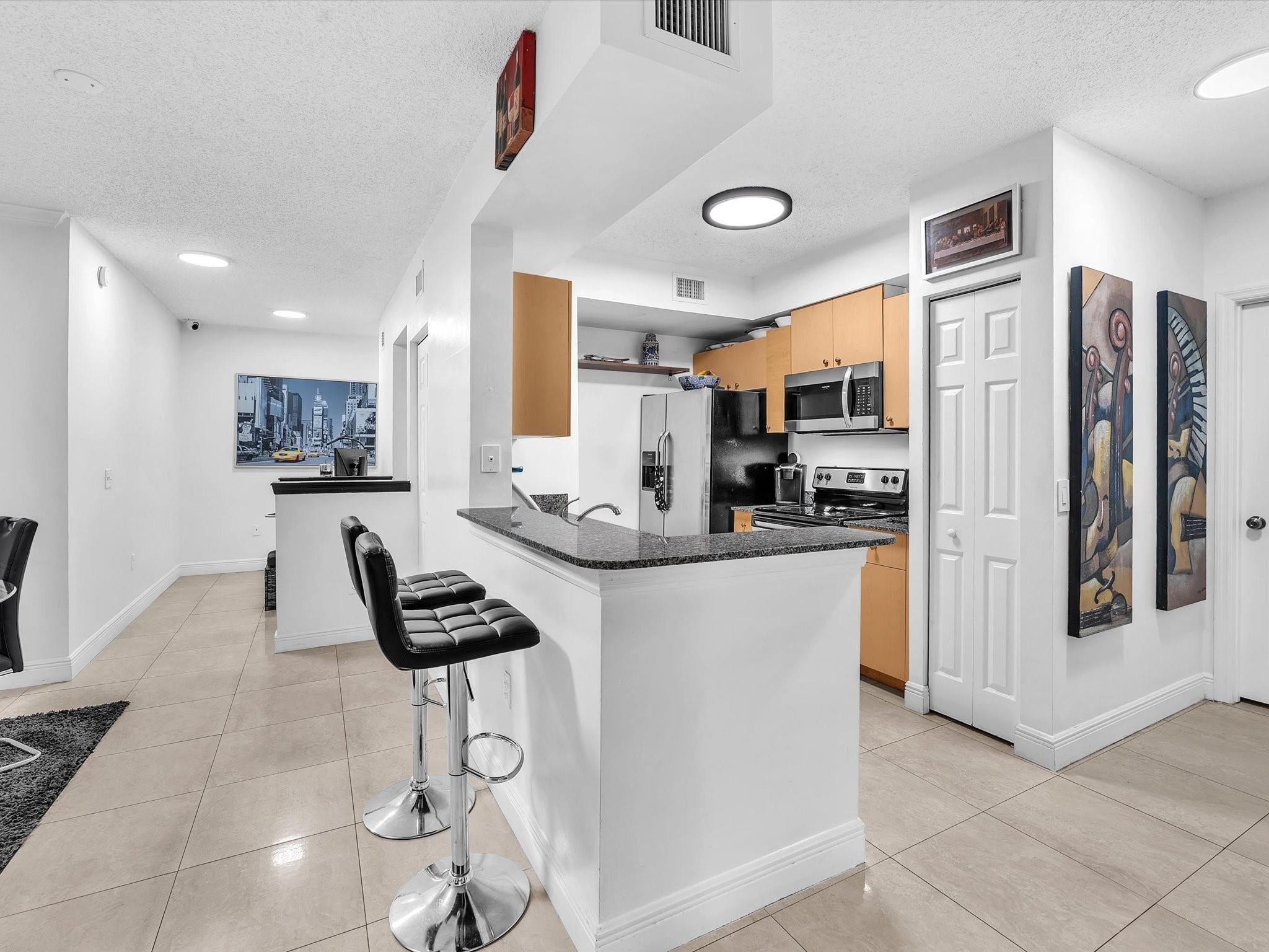 AVENTINE AT MIRAMAR - Residential Lease