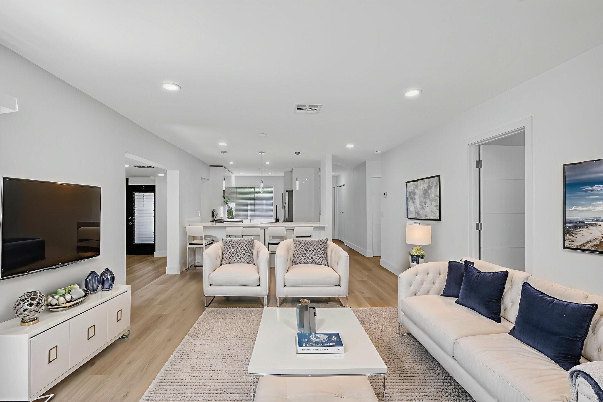 CAMELOT VILLAGE SEC 1 - Residential