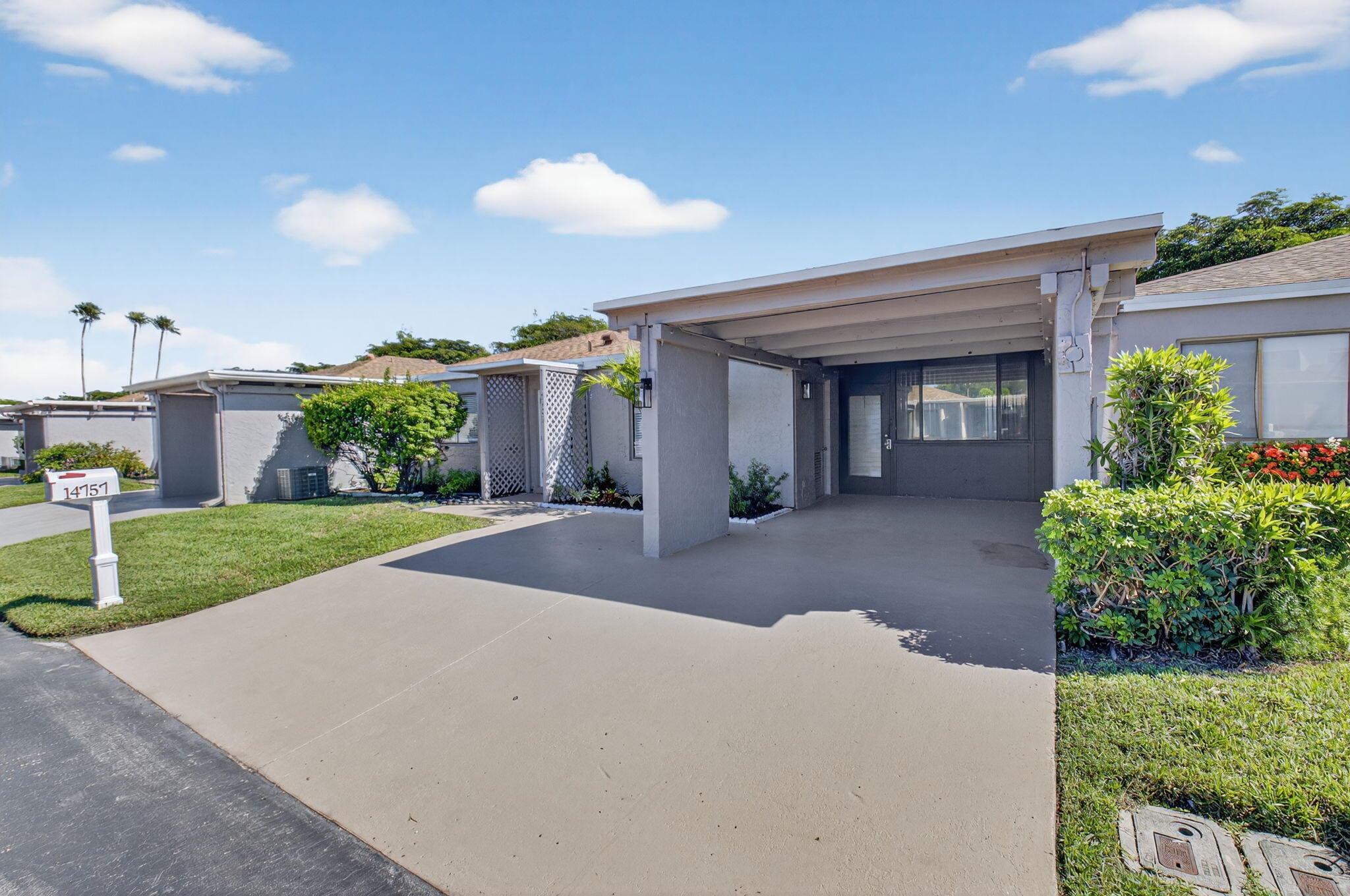 CAMELOT VILLAGE SEC 1 - Residential