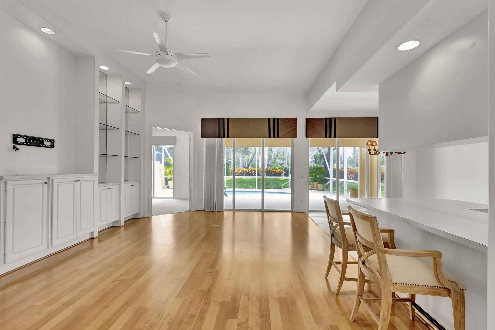 302 Aegean Road