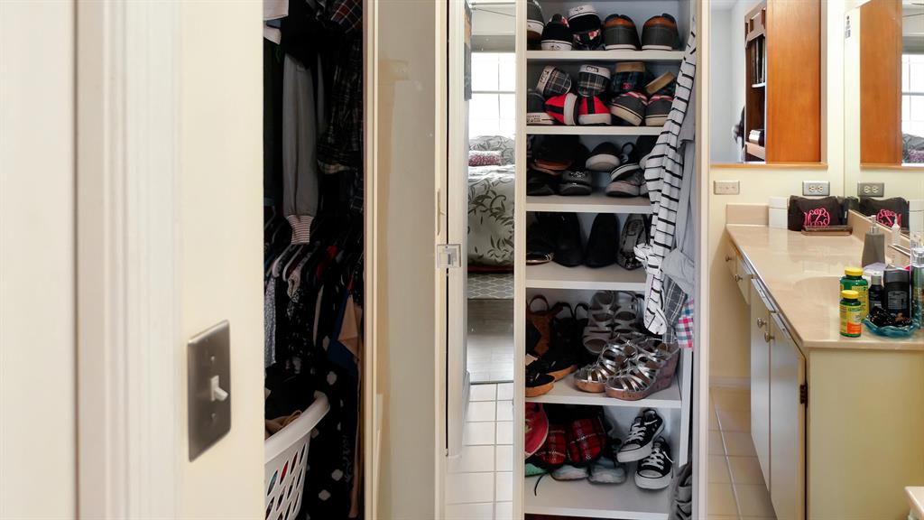 PLUM AT BOCA POINTE CONDOS ONE THRU 15 FILED IN OR - Residential