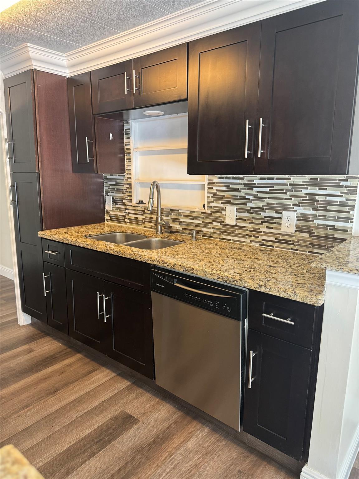 Sandalfoot Cove Sec 01 - Residential Lease