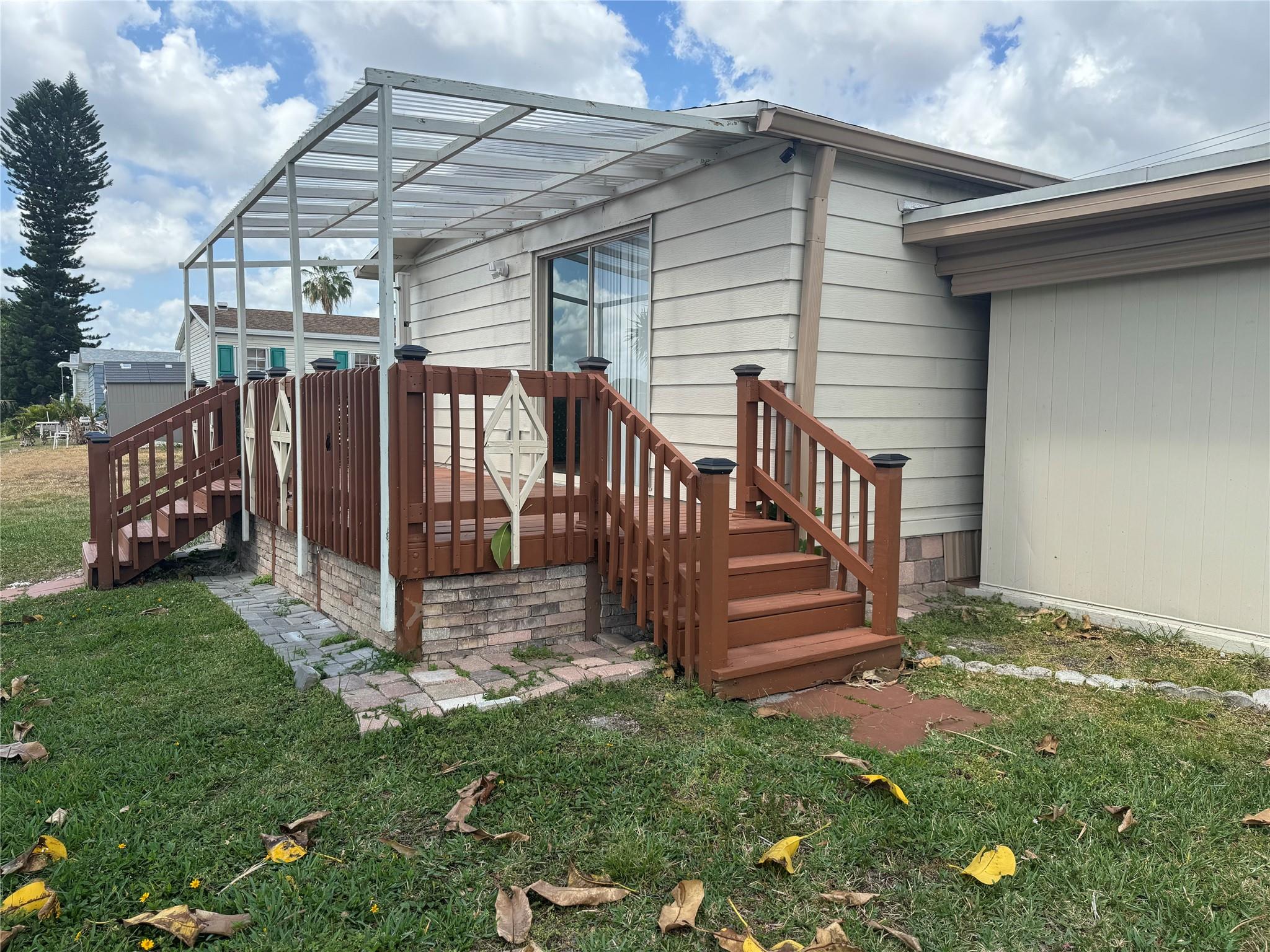 Sandalfoot Cove Sec 01 - Residential Lease