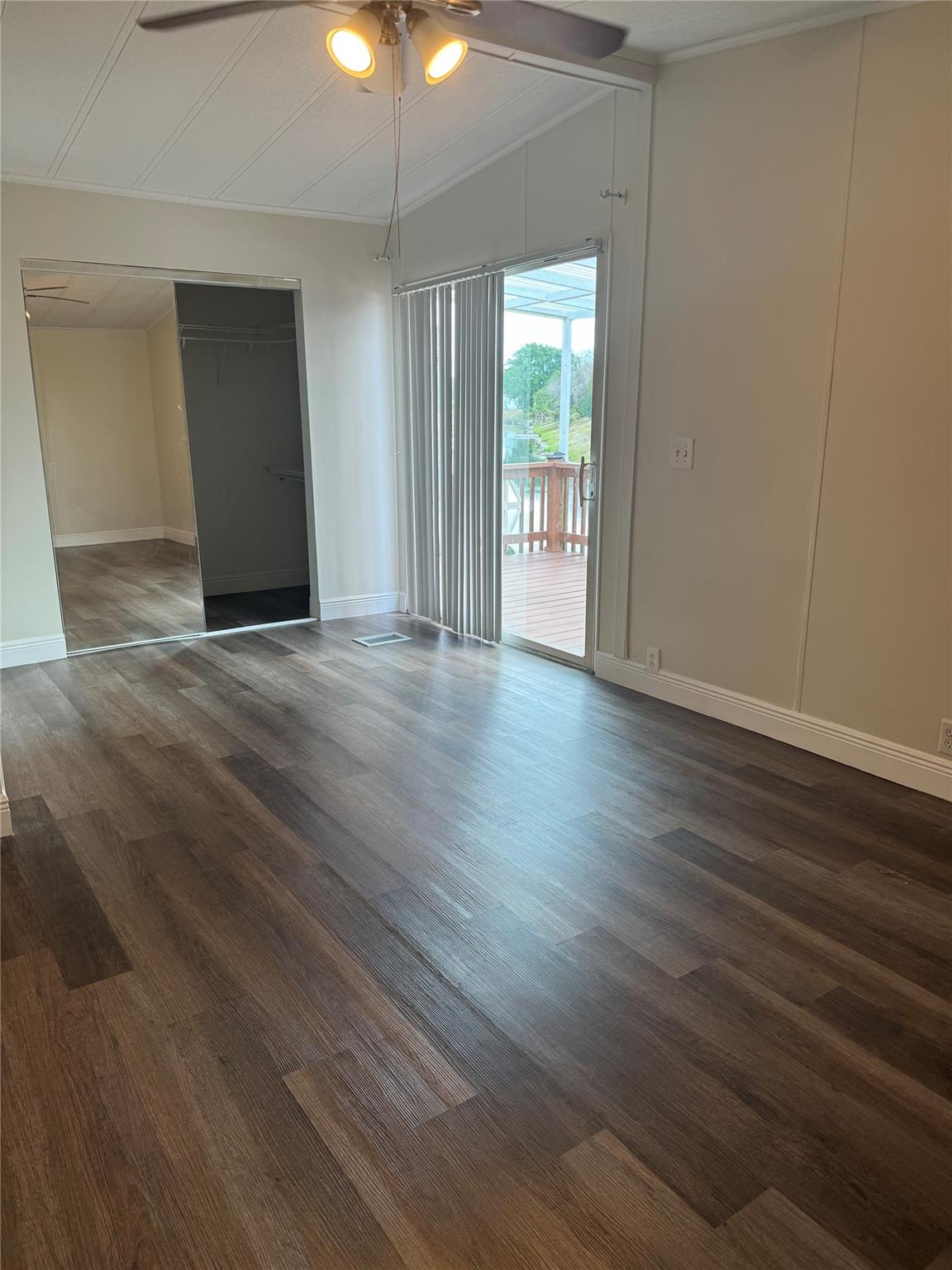 Sandalfoot Cove Sec 01 - Residential Lease